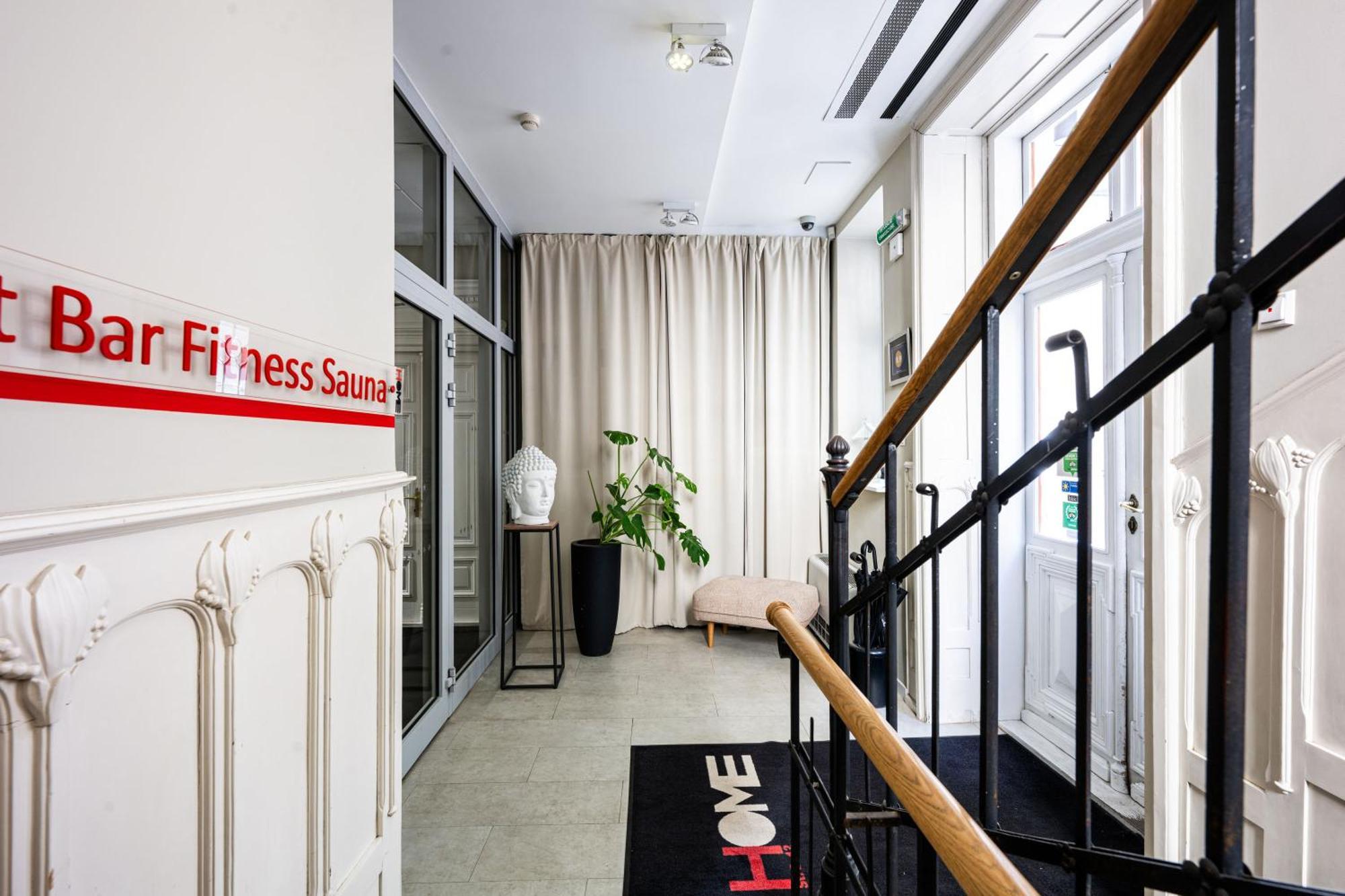 Home Aparthotel 4* Krakow